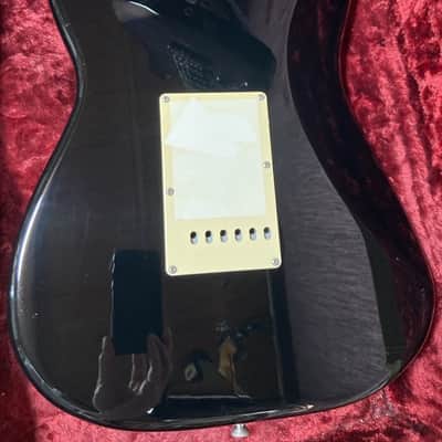 HISTORY TH-VS1 Black Stratocaster Model Made in Japan Fujigen 2007 Used image 3