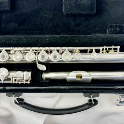Yamaha YFL-261 Standard Open Hole Flute | Reverb