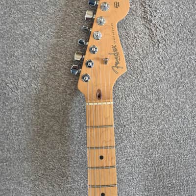Fender Stratocaster AM HSS 2003 - Sunburst image 2