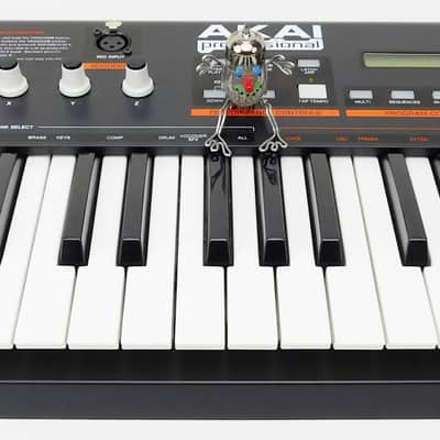 AKAI Miniak Synthesizer Keyboard + Top Zustand + 1.5Jahre Garantie image 3