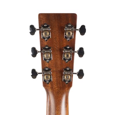 Martin 000-18 Standard Series Acoustic Guitar - Natural image 7