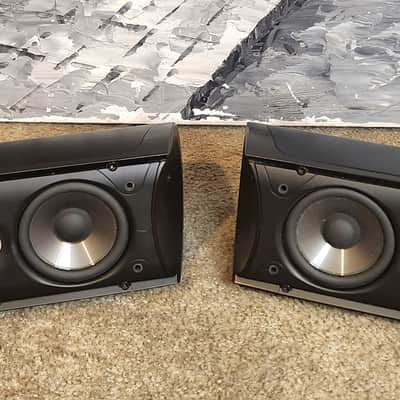 Polk Polk Audio RM201 is a compact, bass-reflex home theater satellite speake 90s  - Black image 4