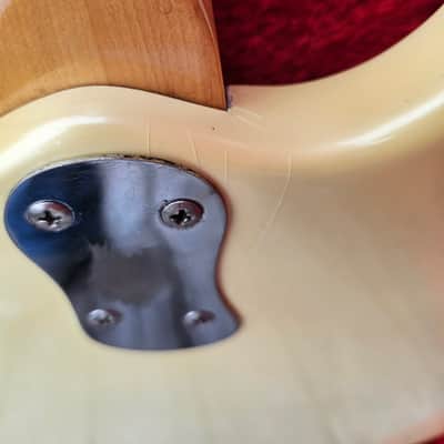 Mosrite Mark I (Ventures) 1965 - Pearl White - Made in USA image 24