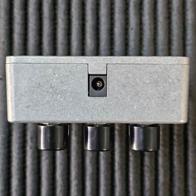 Electro-Harmonix Micro Q-Tron Envelope Filter 2006 - Present - Silver / Black / Blue image 6