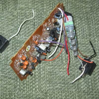 NOT working / For Repair / For parts / AS IS used Boss OS-2 CIRCUIT BOARD with circuit board components and INPUT, OUTPUT, & power jacks (NO: casing, LED, switch, bottom plate, knobs, nuts washers, screws & missing some wires) from around 2007 image 17