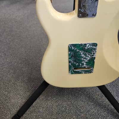 Used 2014 Fender American 60th Anniversary Stratocaster w/ 2014 AVRI Strat Neck + Upgrades - Vintage White w/ Case image 13