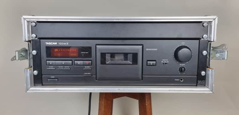 TASCAM 102 MKII Cassette Deck In Flightcase Black image 1