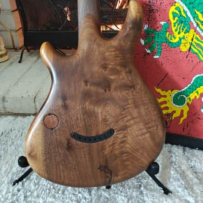 William Jeffrey Jones “The Dragonwing” – 2010 – Sculptured Walnut – One-of-a-Kind Hand Carved Art Guitar image 9