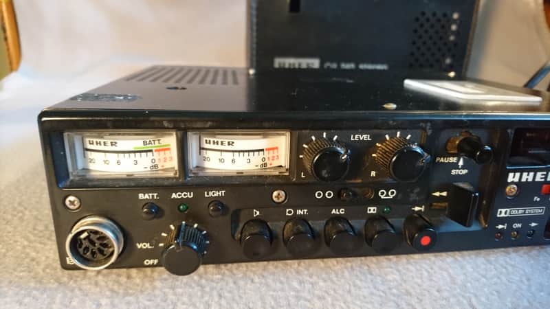 Uher CR 240 Portable Cassette Tape Recorder | Reverb UK