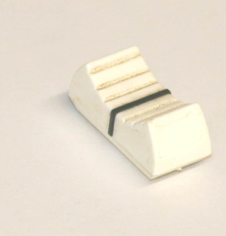 Mackie SR24-4 White fader Knobs, Pack of Six image 1