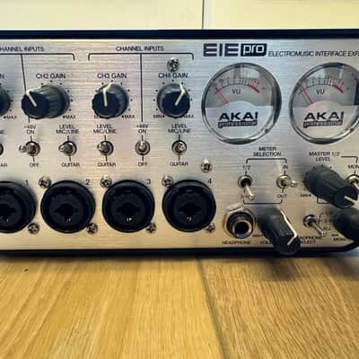 Akai EIE Pro USB 2.0 Audio Interface 2010s - Silver image 2