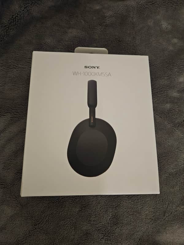 SONY WH-1000XM5SA Wireless Noise Cancelling Headphones image 1