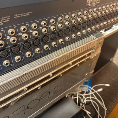 Soundcraft LX7ii 32-Channel Mixer image 5