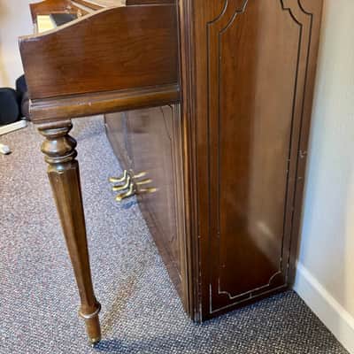 Wurlitzer F-087 Spinet Acoustic Piano inc Bench 1980s image 9