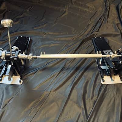 Trick Dominator 2 Double Pedal w/ DW Soft Case image 2