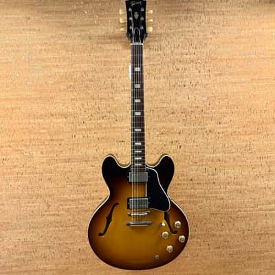 Gibson Custom Shop Memphis '63 ES-335 VOS 2015 - Sunburst image 3