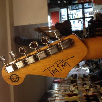 Limited Edition Tom Petty Signature Acoustic Fender Kingman Guitar image 4