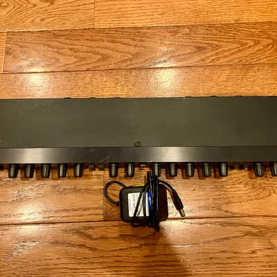Alesis 3630 Dual-Channel Compressor/Limiter with Gate (FULLY TESTED) image 4
