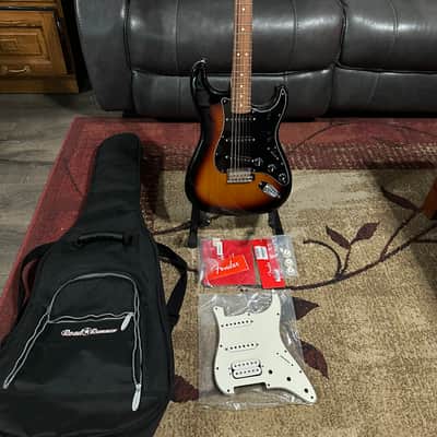 Fender Player Stratocaster HSS with Maple Fretboard 2020 HOT RODDED 3-Color Sunburst image 6