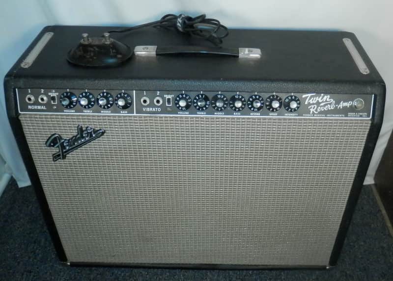 Fender Twin Reverb Amp Black Panel Guitar Tube Combo with cover + footswitch vintage 1966 image 1
