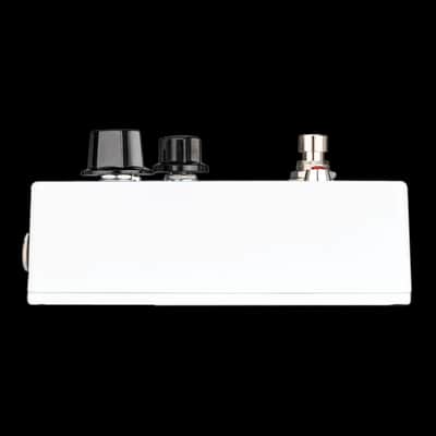 EarthQuaker Devices Chelsea Low End Fuzz Driver Pedal image 5