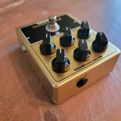GOKKO Plexibox Guitar Distortion Effects Pedal - Gold image 4