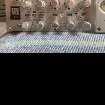 Avalon VT-747SP Stereo Compressor / EQ 2000s - Silver image 3