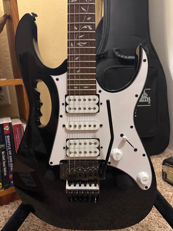 Ibanez JEMJR-BK Steve Vai Signature with Jatoba Fretboard 2022 - Present - Black image 1