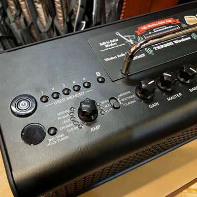 Yamaha THR30II WL Wireless 30-Watt Modeling Guitar Amp Combo Black image 3