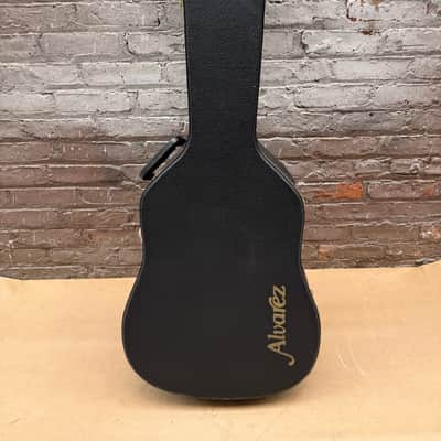 Alvarez RD8 Dreadnought Acoustic Guitar w/ Original Alvarez Hard Shell Case imagen 12