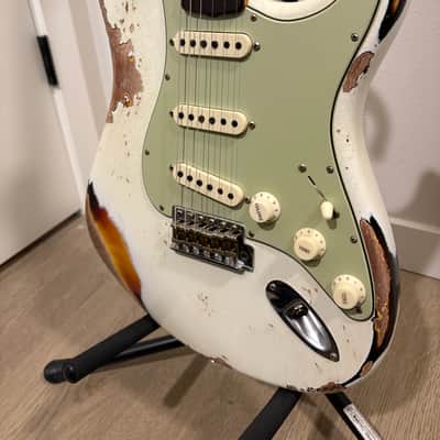 2023 Fender Custom Shop '60s Reissue Stratocaster Heavy Relic - Olympic White over 3TSB - HSC,COA, All CC image 3