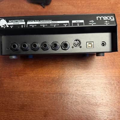 Moog Minitaur Rev2 TBP002 2012 - Present - Black image 3