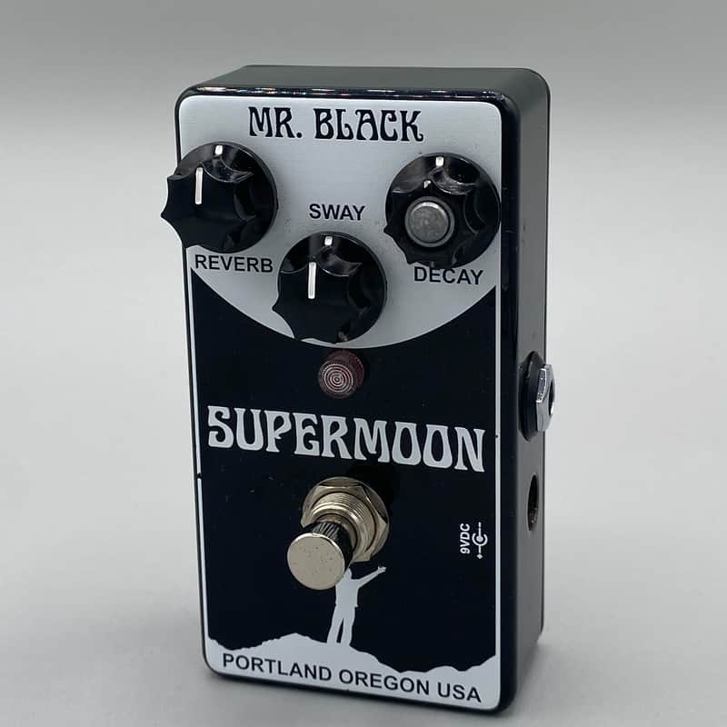 Mr. Black Supermoon