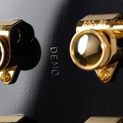 Gibson Les Paul Supreme, Transluscent Ebony Burst | Demo image 10