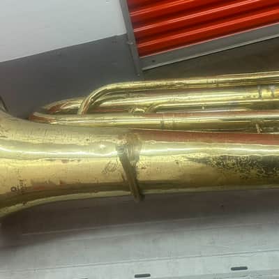 Yamaha YBB-321 Bb Concert Tuba with case image 7