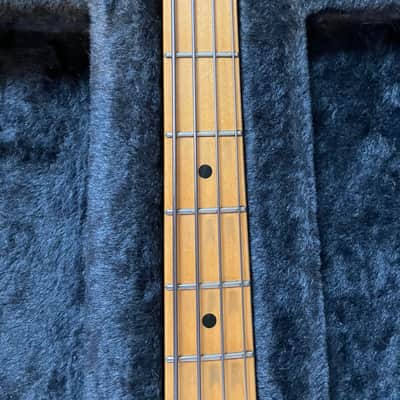 Musicman Stingray 1986 Honey burst image 12