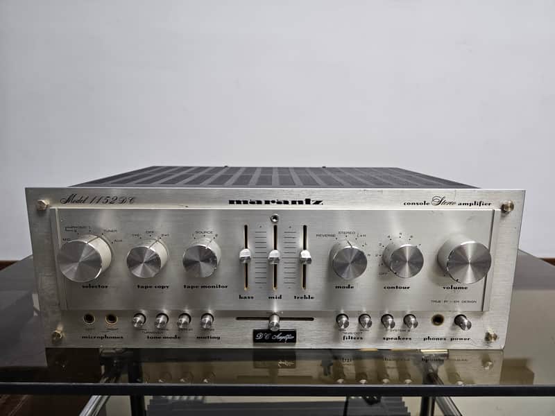 Marantz Model 1152DC Vintage Stereo Amplifier for Repair or Parts
