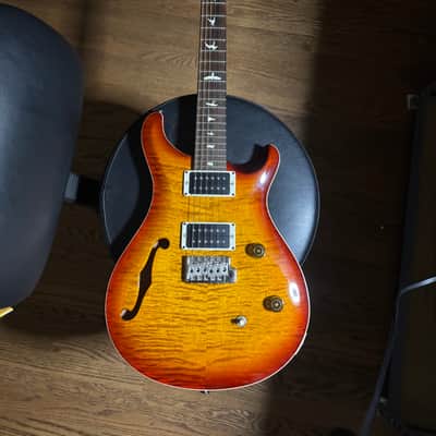 PRS CE 24 Semi-Hollow 2024- Vintage Sunburst image 1