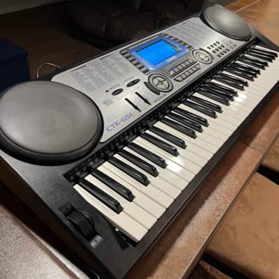 CASIO CTK-651 61 KEY SYNTHESIZER 32 SYNTH TONES MULTI TIMBRAL MIDI