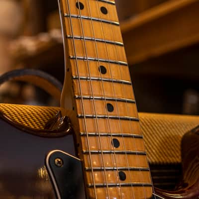 Vintage Fender Stratocaster 1979 - Burgundy image 5