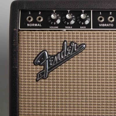 Fender Deluxe 2-Channel 20-Watt 1x12" Guitar Combo 1963 - 1966 - Black Panel image 18