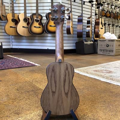 Lanikai OA-S Oak Soprano Ukulele w/Padded Gig Bag image 6