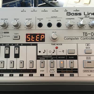 Roland TB-03 Boutique Series Synthesizer Module Bass Line