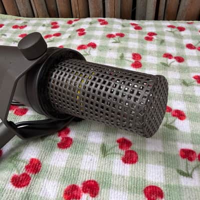 Vintage Shure SM7 image 4