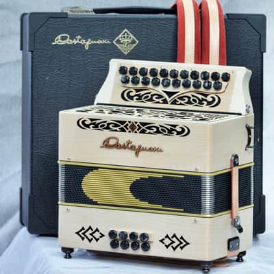 Castagnari Niko G/C Diatonic Accordion, MM, Black Buttons, Maple Wood, Made in Italy image 2