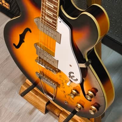 Epiphone Casino 2021 Vintage Sunburst signed by Carlos Raya image 3