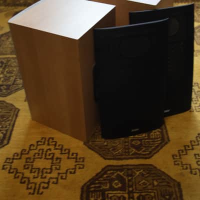 Bowers & Wilkins B&W DM601 S3  2000s Bookshelf Speakers - Silver image 3