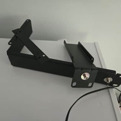 Like new Shure GLXD4R+ wireless instrument system. image 8