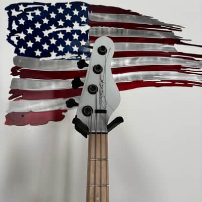 Brubaker JXB USA 4 Performance Series bass with BOB technology 2025 - Casablanca white image 7
