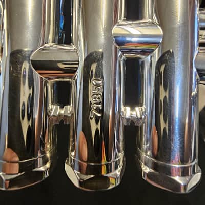 Schilke E3L Eb/D Trumpet - Silver w/ case image 9